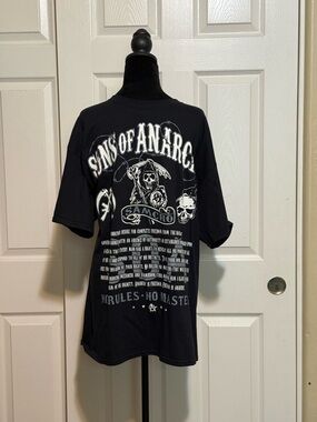 NWOT Sons of Anarchy Graphic Tee - Black & White